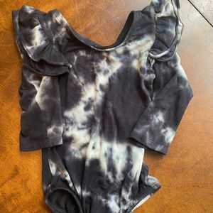 This tribe of three Leo 2T